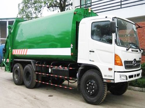 HINO CRUSH TRUCK 22M3